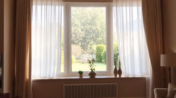 Top 5 astuces pour sélectionner des rideaux thermiques adaptés